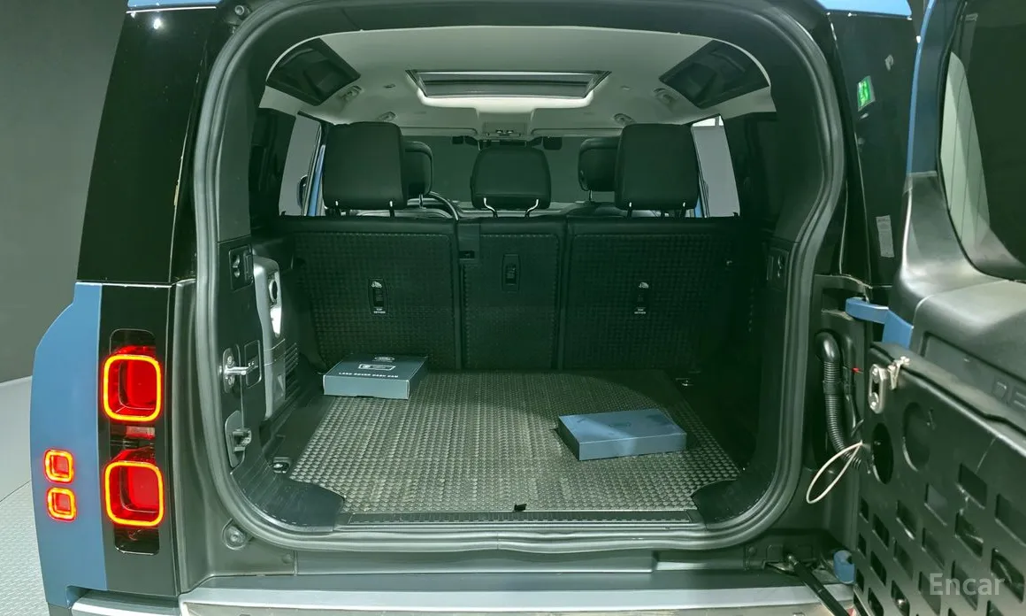 Фото 20 - Land Rover Defender