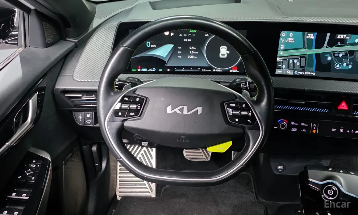 Фото 13 - Kia EV6