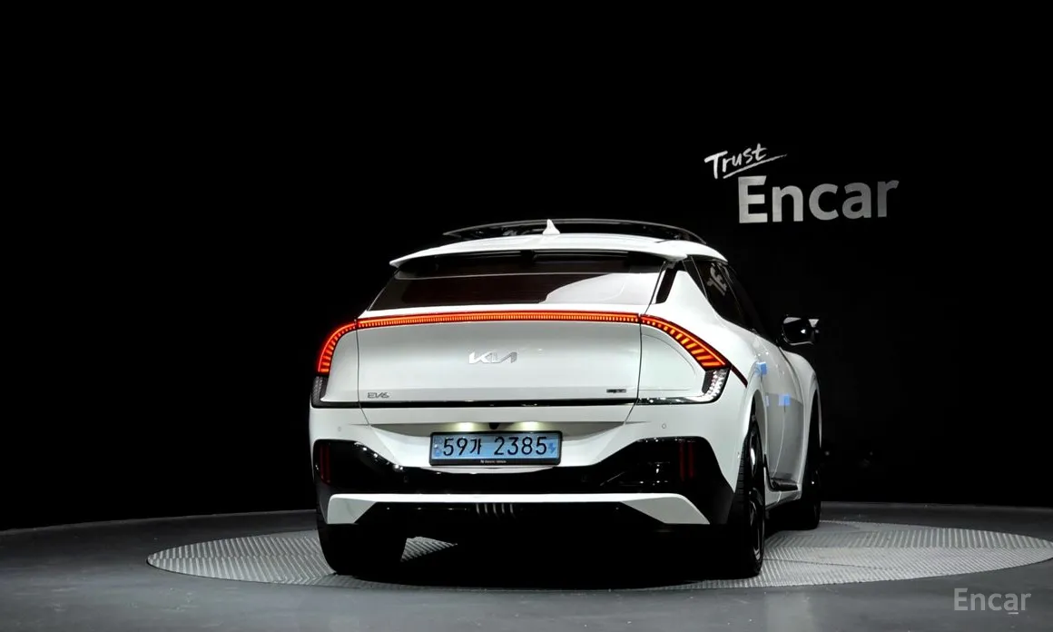 Фото 4 - Kia EV6