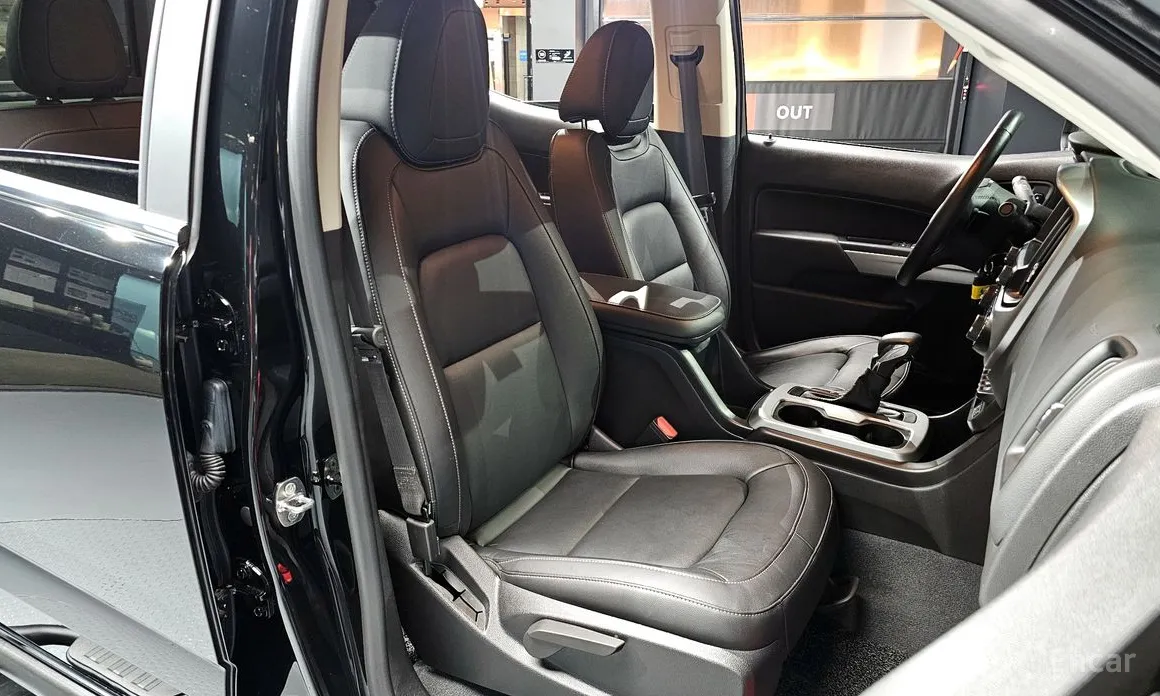 Фото 10 - Chevrolet Colorado