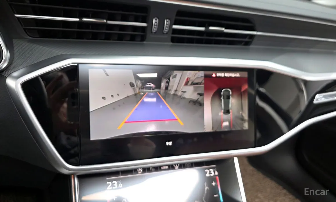 Фото 15 - Audi A6