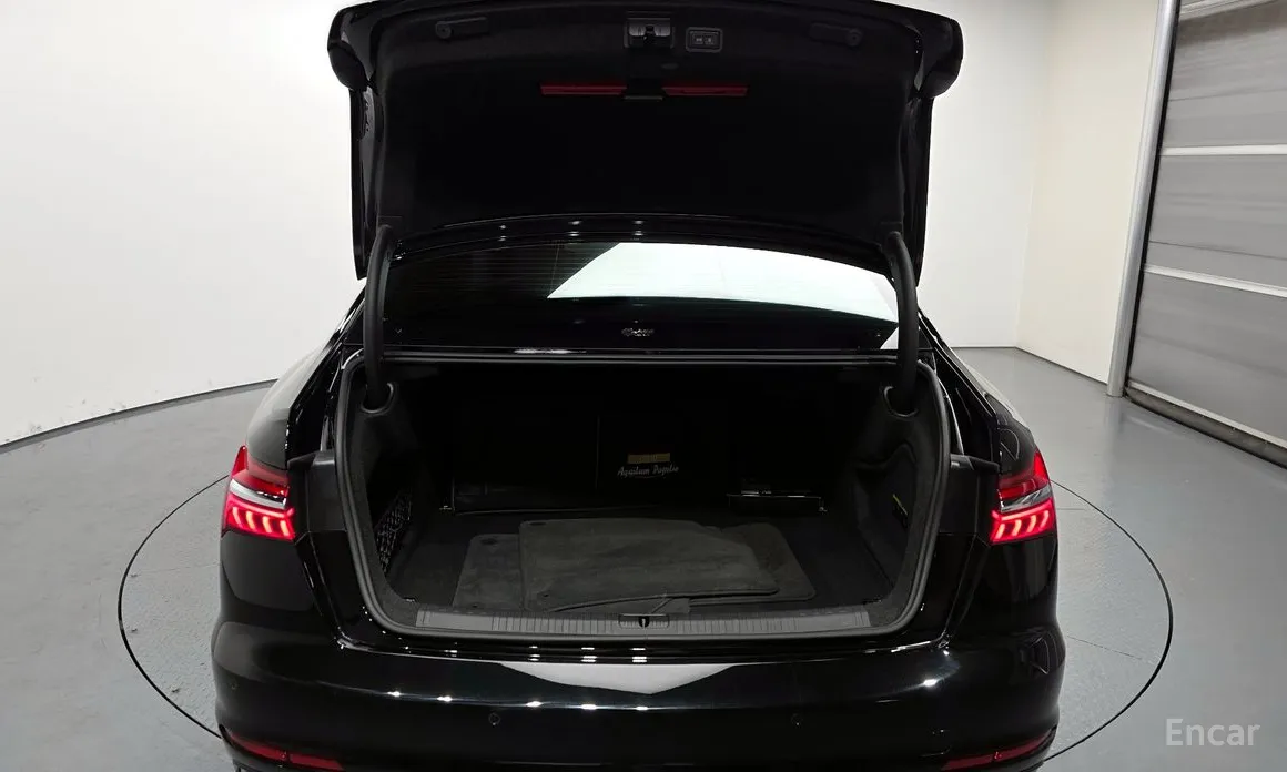 Фото 20 - Audi A6