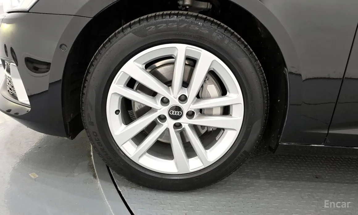 Фото 5 - Audi A6