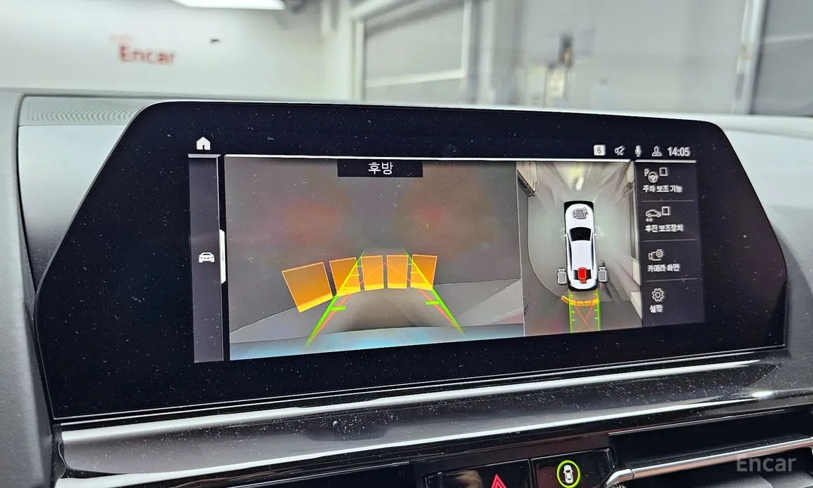 Фото 16 - BMW 8 Series