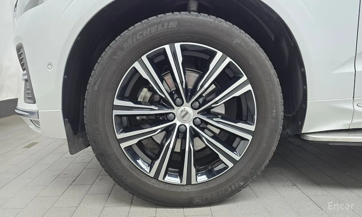 Фото 5 - Volvo XC60