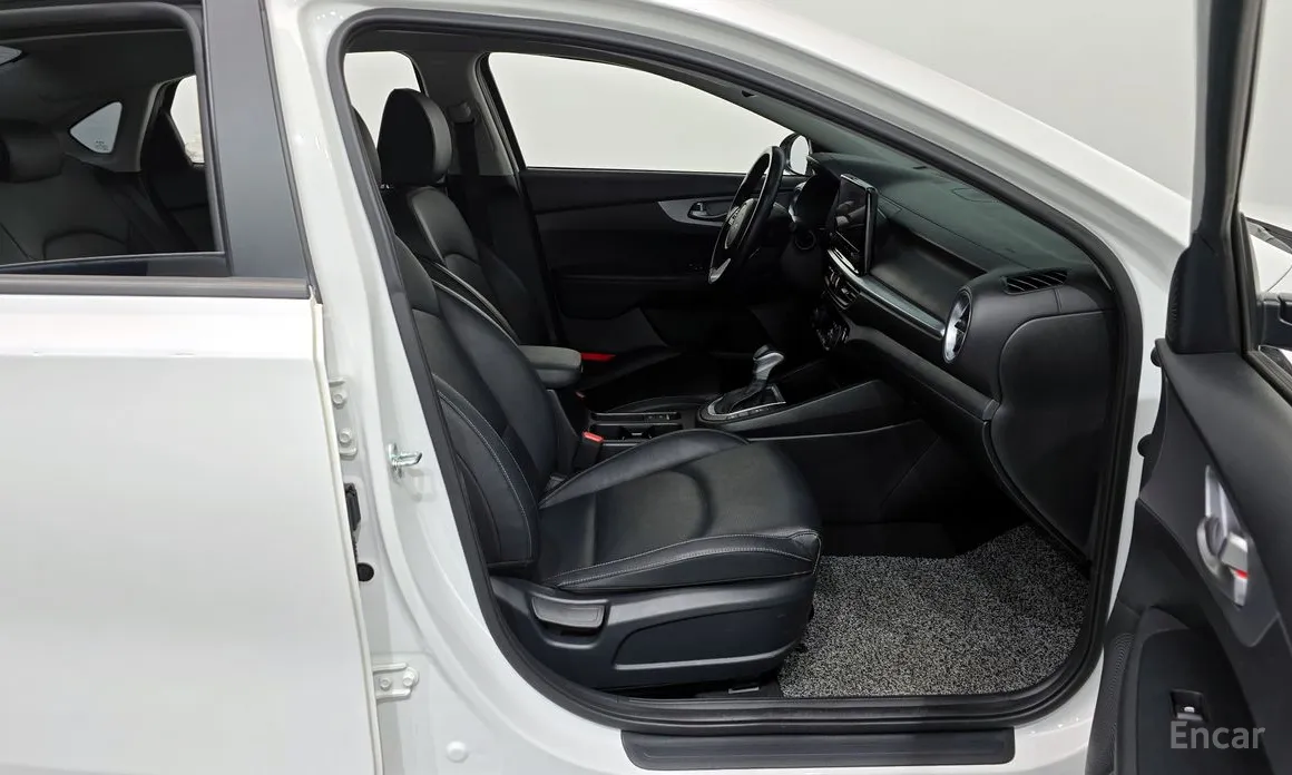 Фото 11 - Kia K3