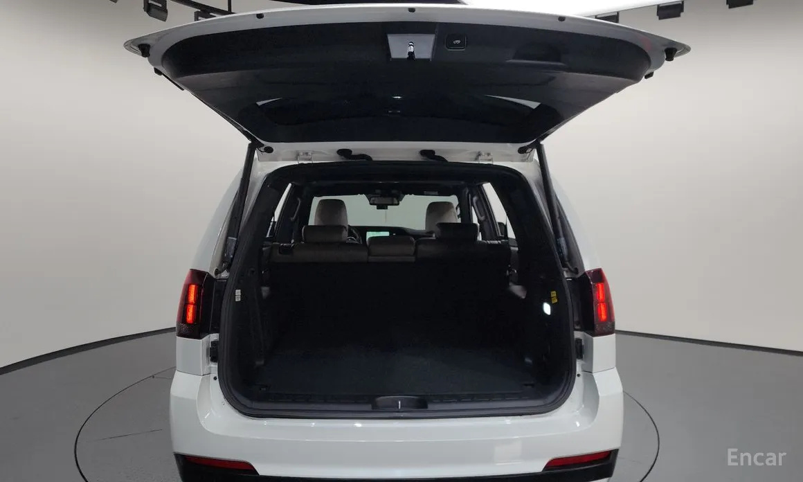 Фото 20 - Kia Mohave