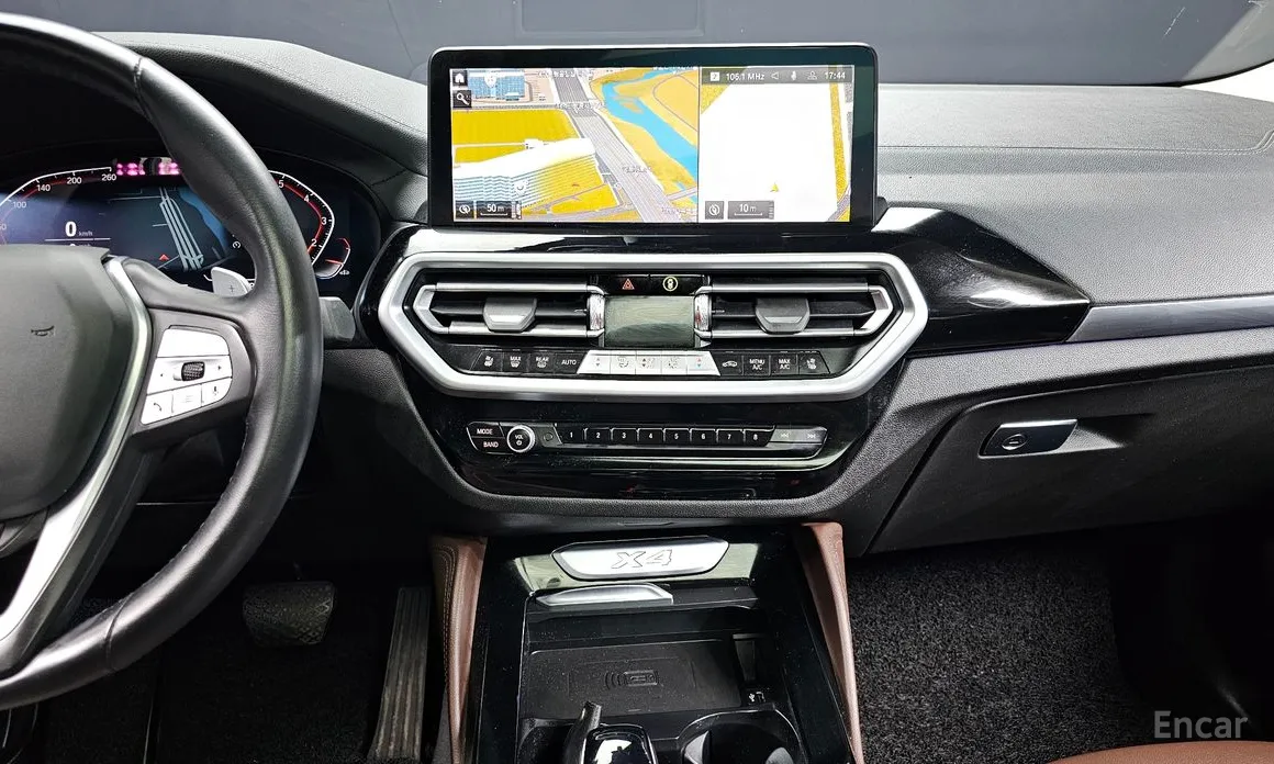 Фото 14 - BMW X4