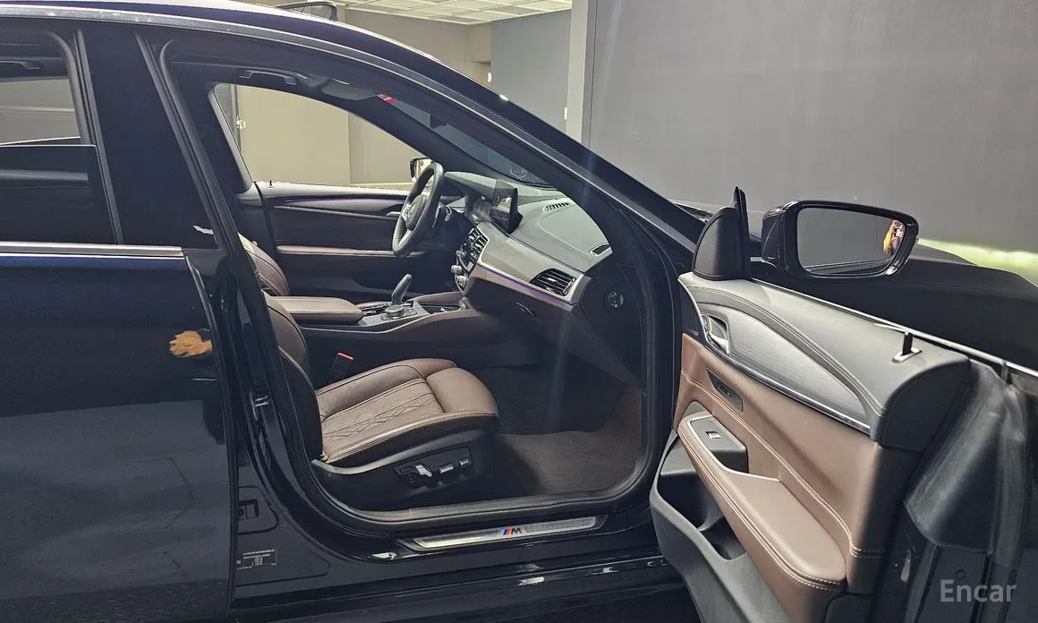 Фото 11 - BMW Gran Turismo