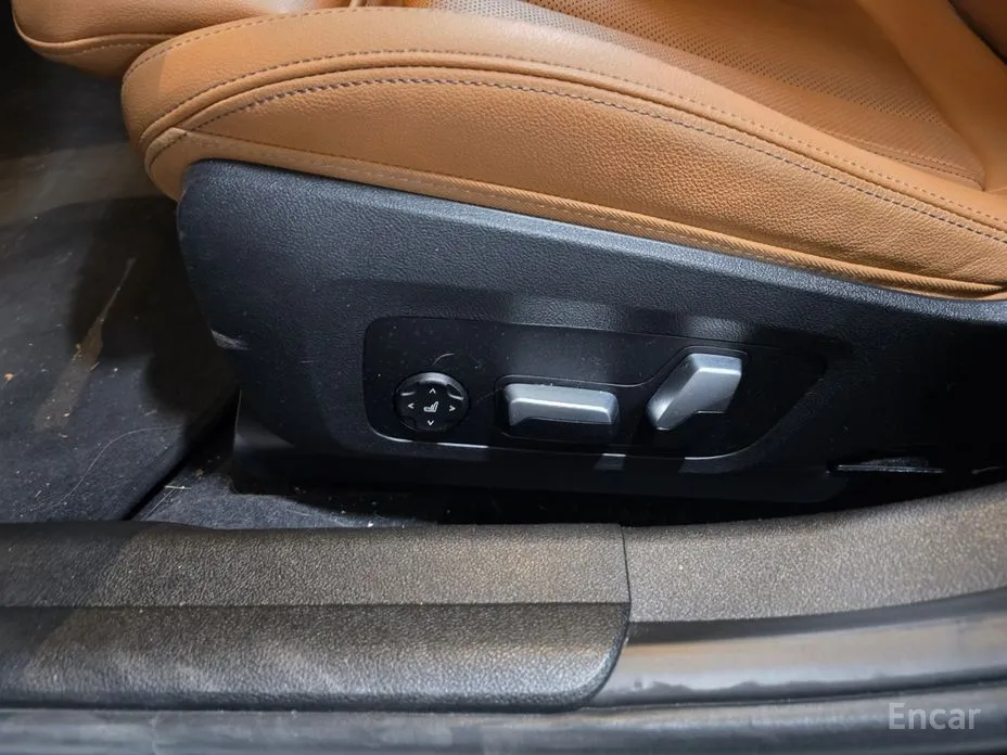 Photo 12 - BMW 3 Series