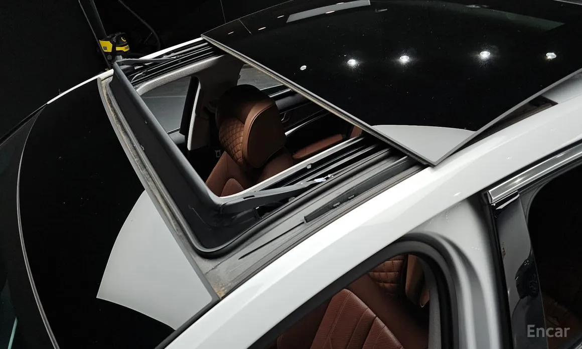 Фото 19 - Audi A6