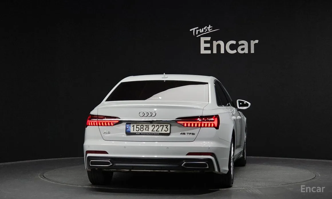 Фото 4 - Audi A6