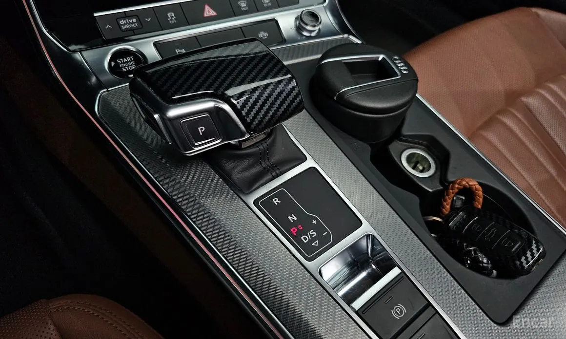 Фото 9 - Audi A6