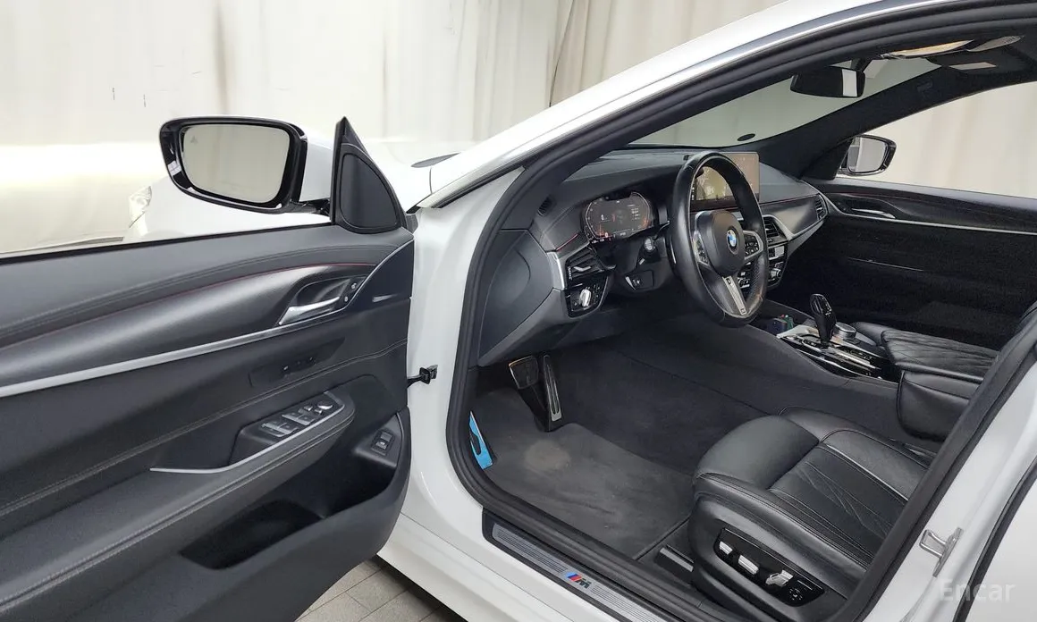 Фото 10 - BMW Gran Turismo