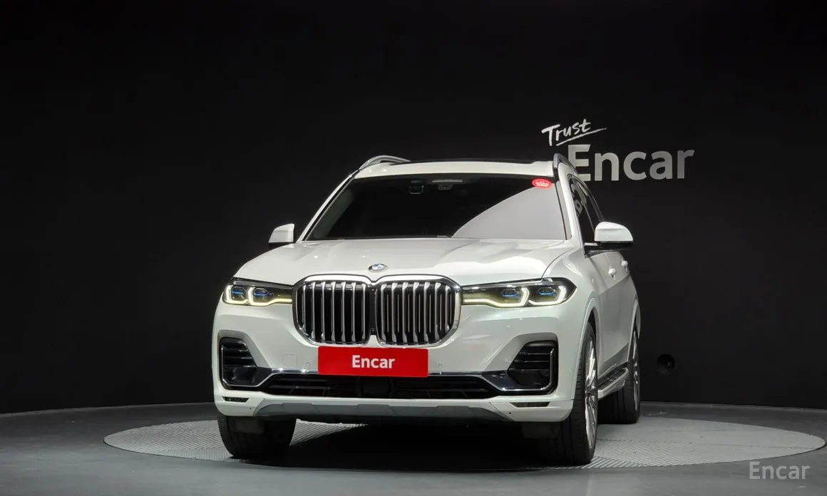 Фото 3 - BMW X7