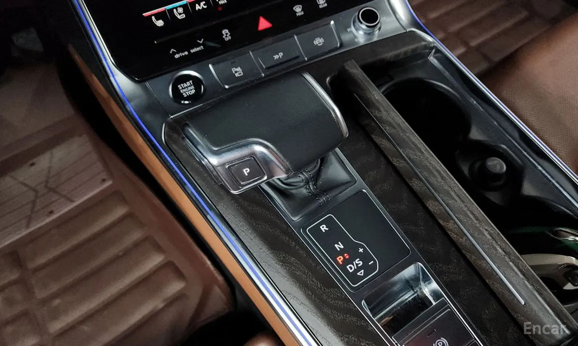 Фото 9 - Audi A6