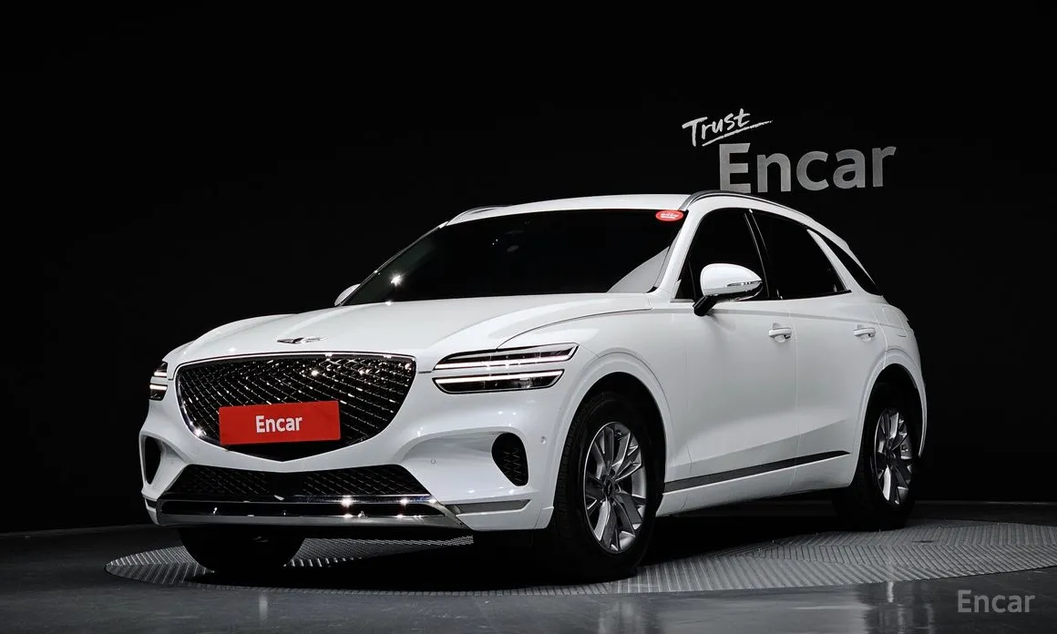 Photo 1 - Genesis GV70