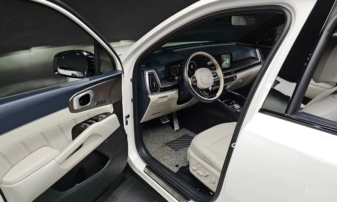 Фото 11 - Kia Sorento