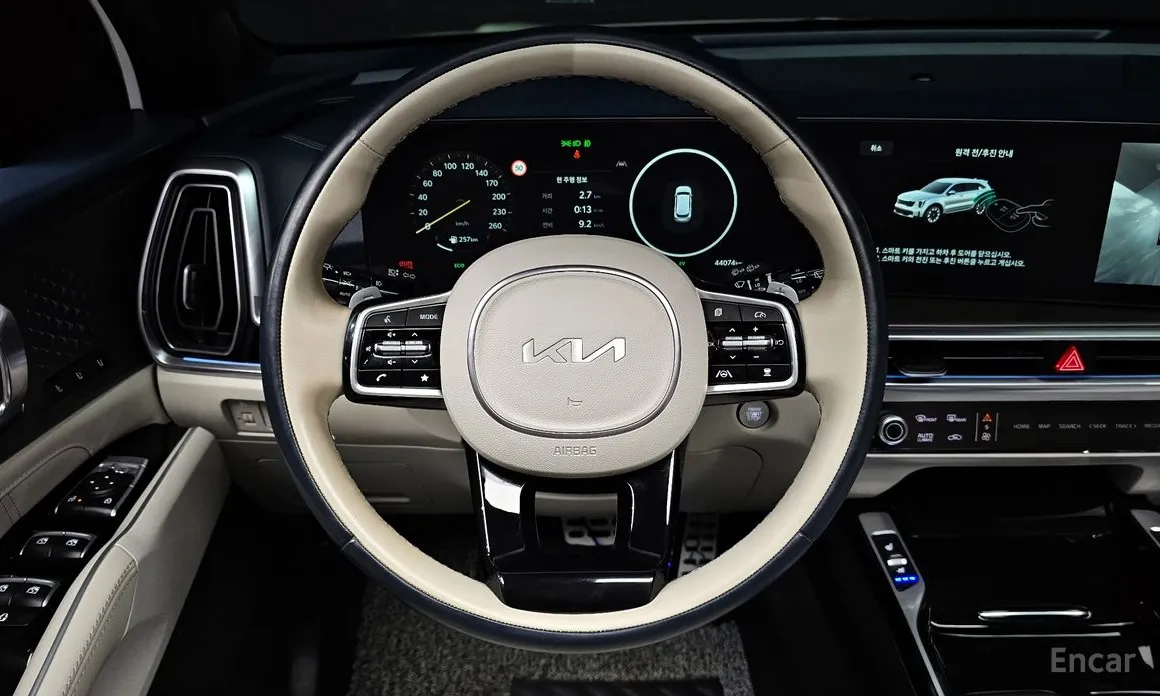 Фото 13 - Kia Sorento