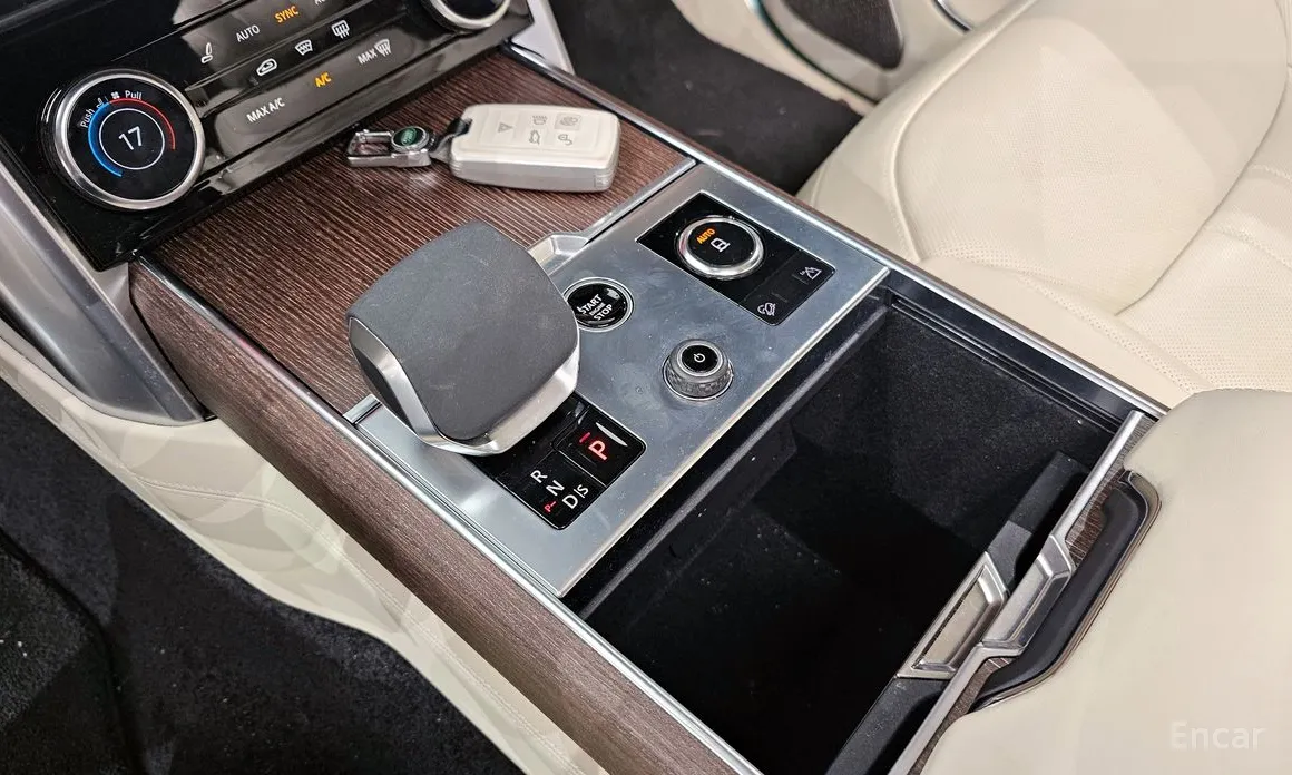 Фото 9 - Land Rover Range Rover