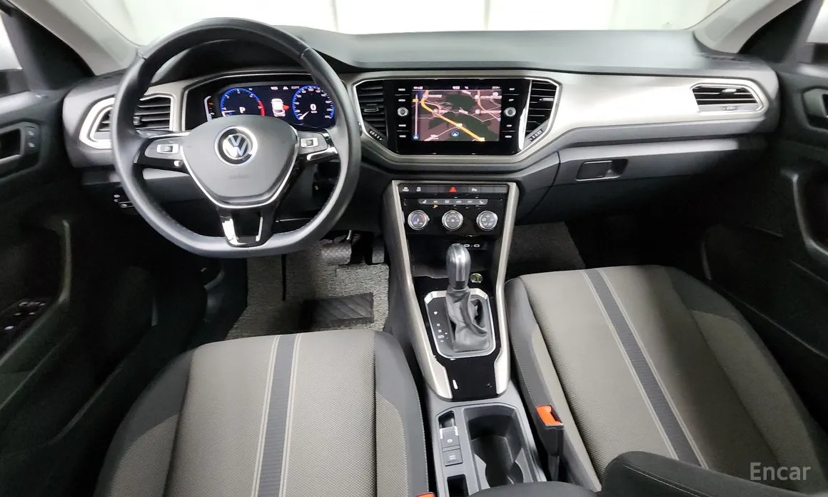 Фото 7 - Volkswagen T-Roc