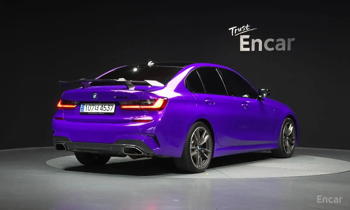 Фото 2 - BMW 3 Series