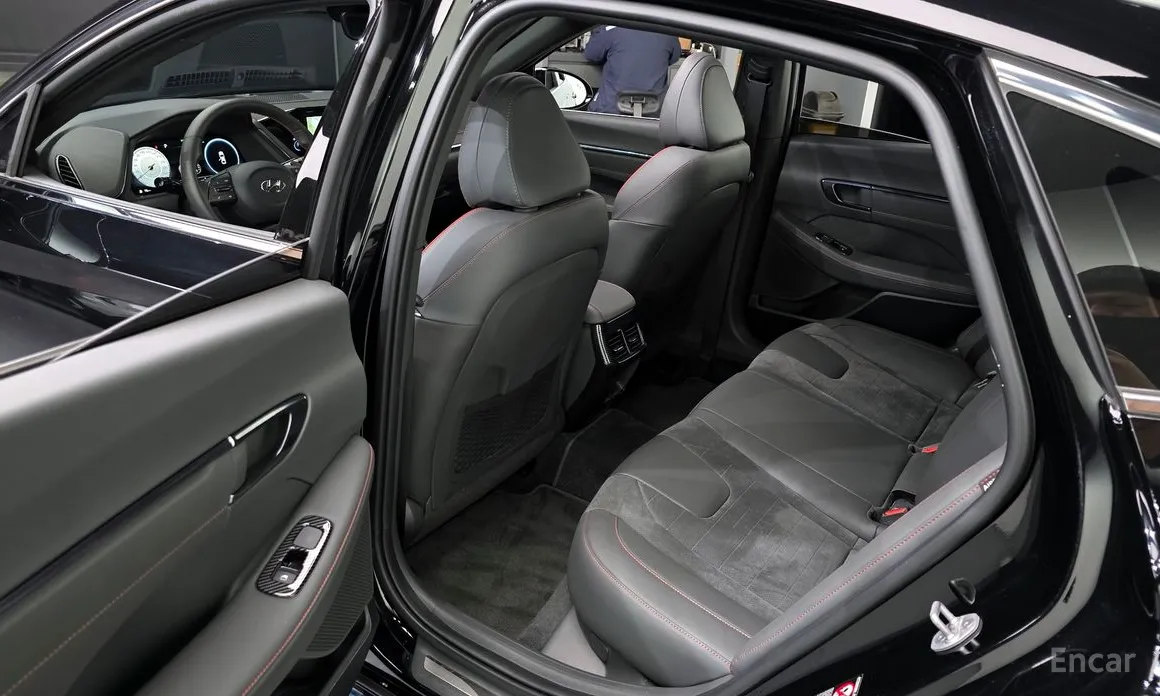 Фото 11 - Hyundai Sonata