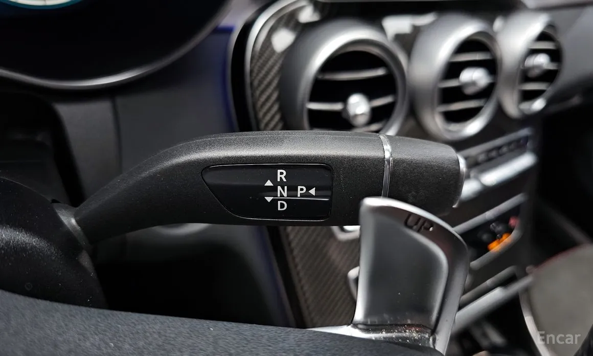 Фото 9 - Mercedes-Benz C-Class