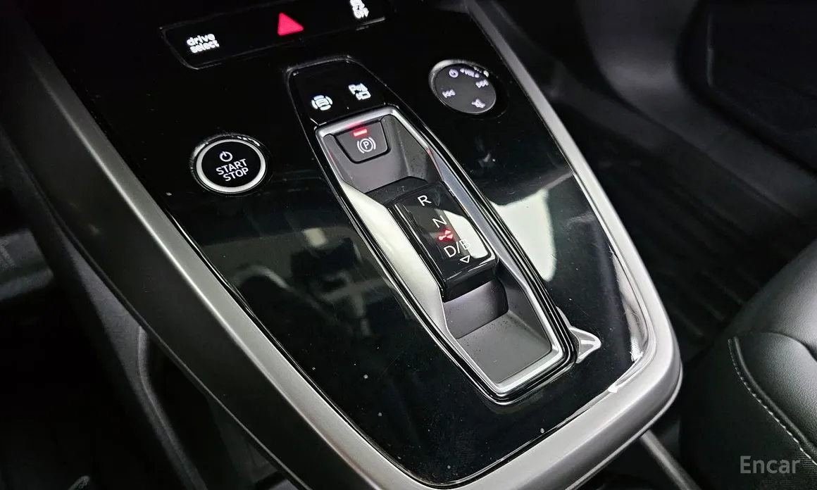 Фото 9 - Audi Q4 e-tron