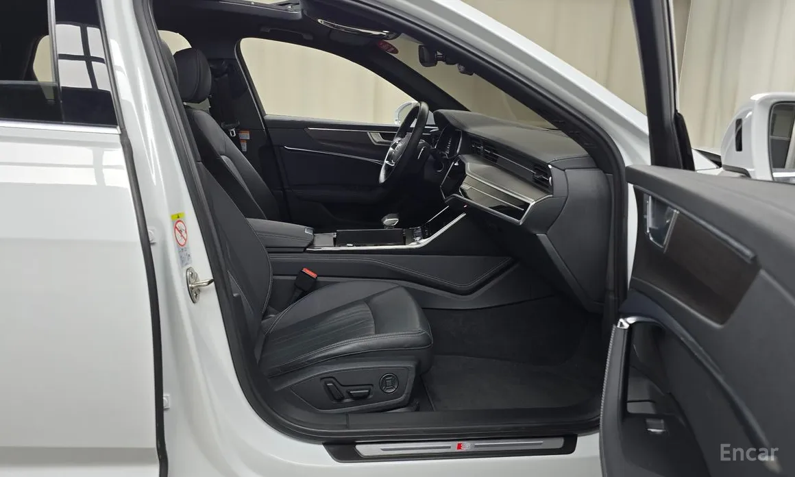 Фото 11 - Audi A6