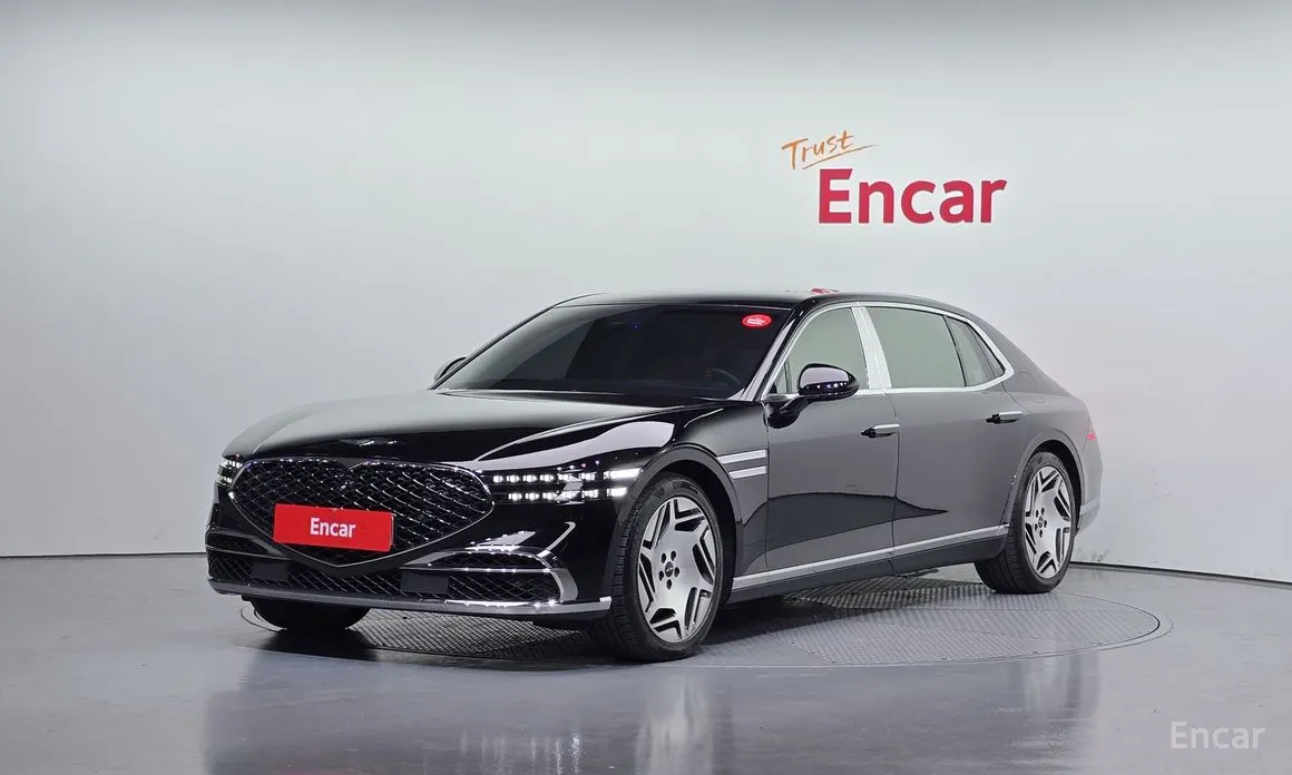 2021 Genesis G90