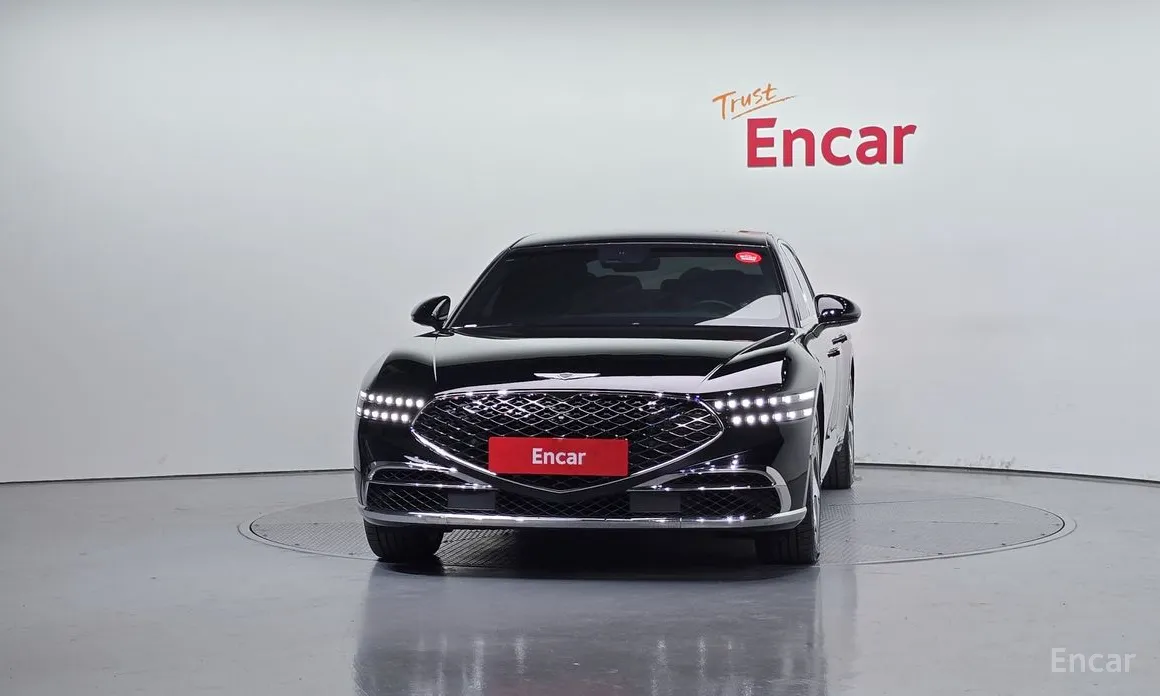 2021 Genesis G90