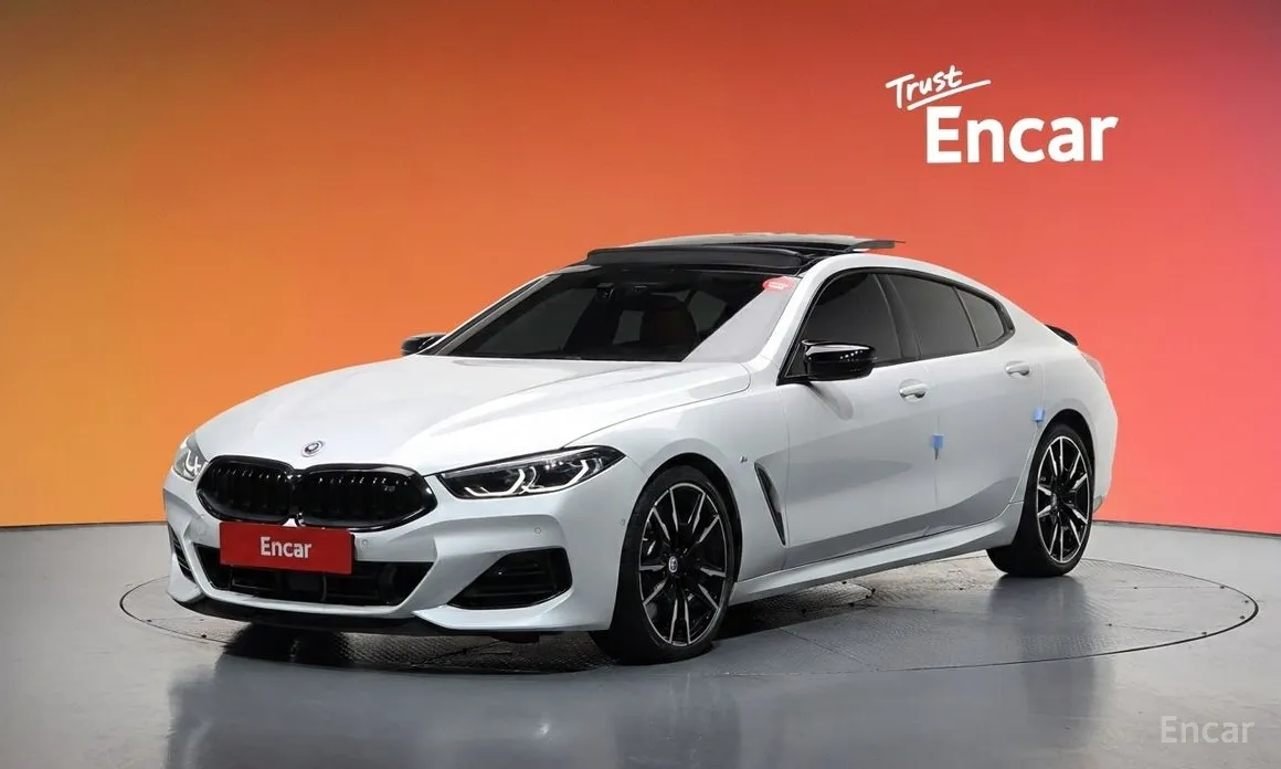 Фото 1 - BMW 8 Series