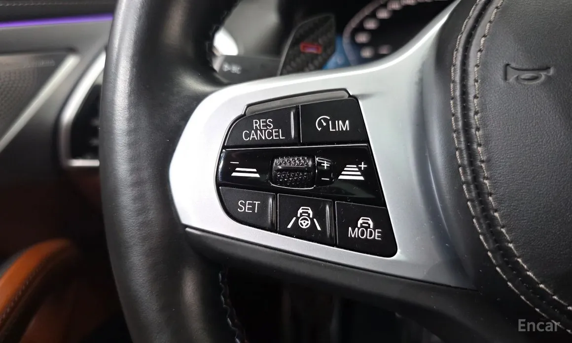 Фото 19 - BMW 8 Series