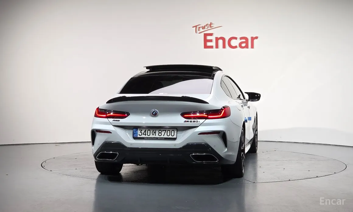 Фото 4 - BMW 8 Series