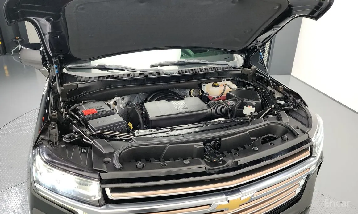 Фото 6 - Chevrolet Tahoe