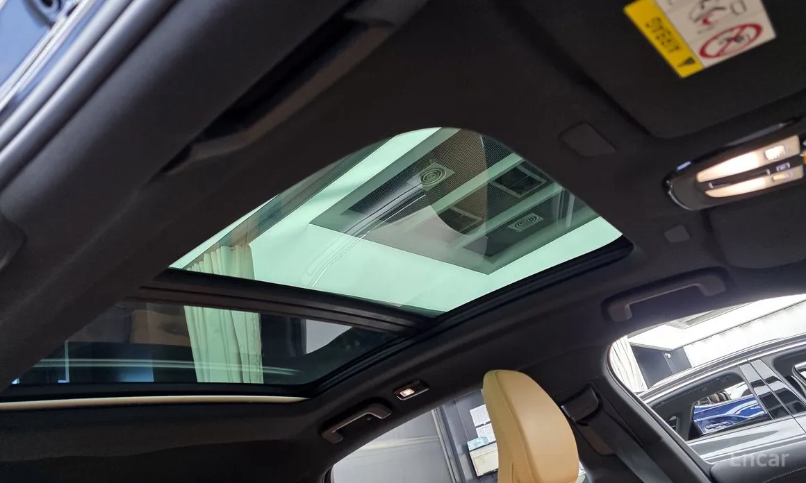 Фото 11 - Volvo S90