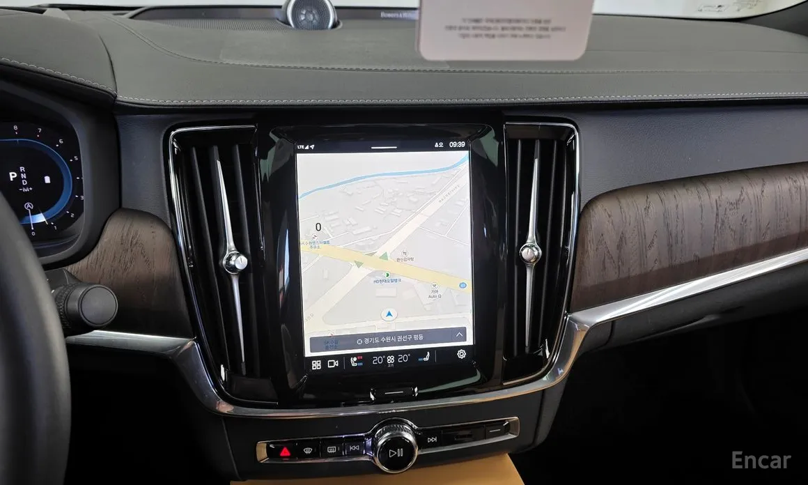 Фото 14 - Volvo S90