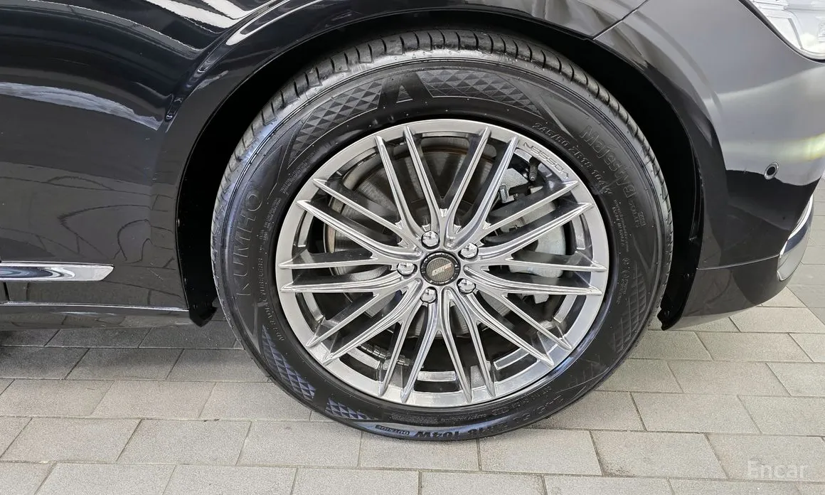 Фото 5 - Volvo S90