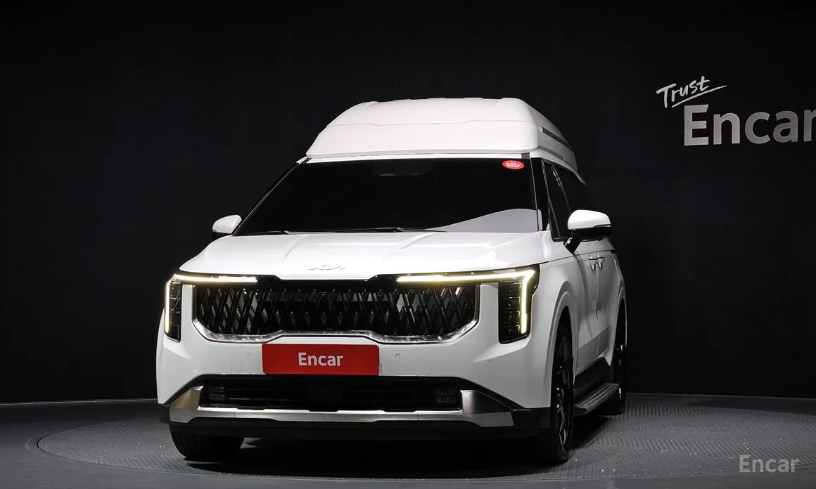 Фото 3 - Kia Carnival