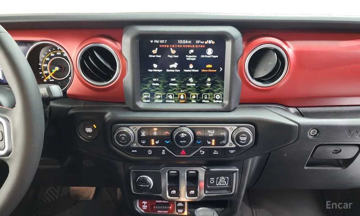 Фото 14 - Jeep Wrangler