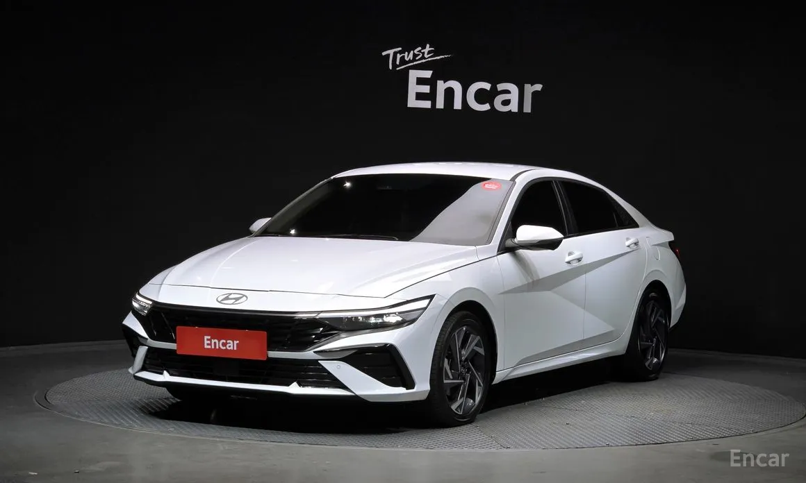 Фото 1 - Hyundai Avante