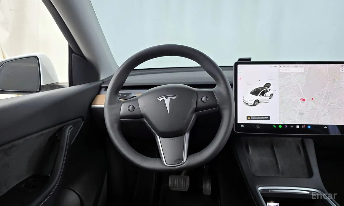 Фото 13 - Tesla Model Y