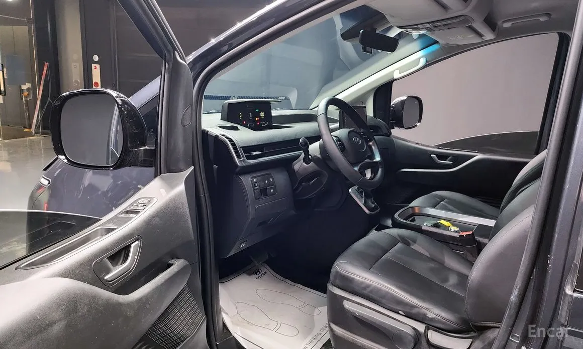 Фото 11 - Hyundai Staria