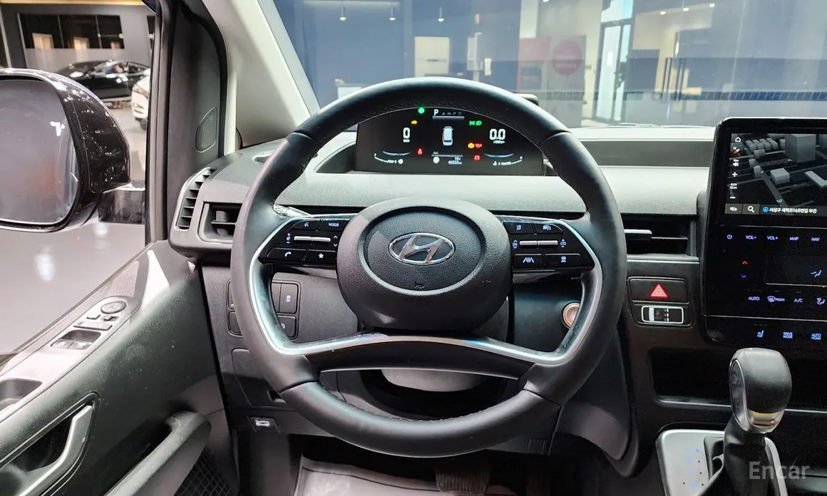 Фото 14 - Hyundai Staria