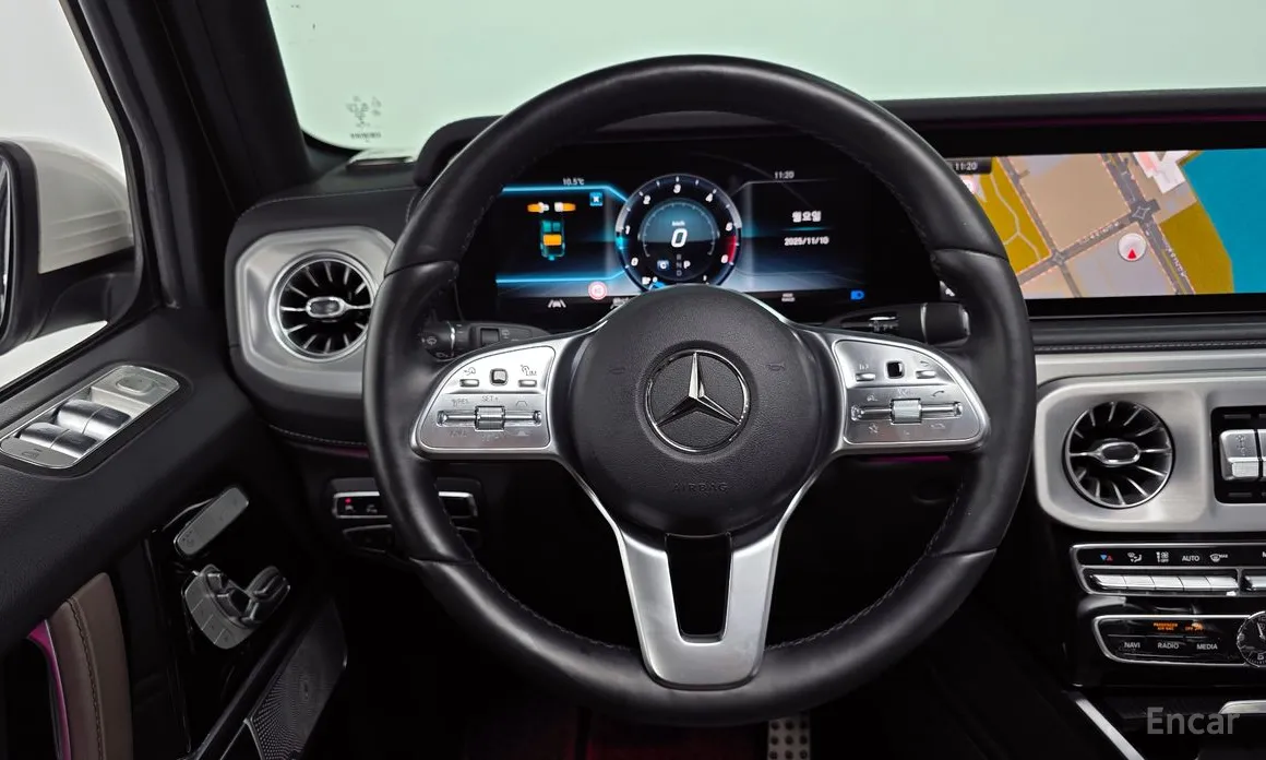 Фото 13 - Mercedes-Benz G-Class