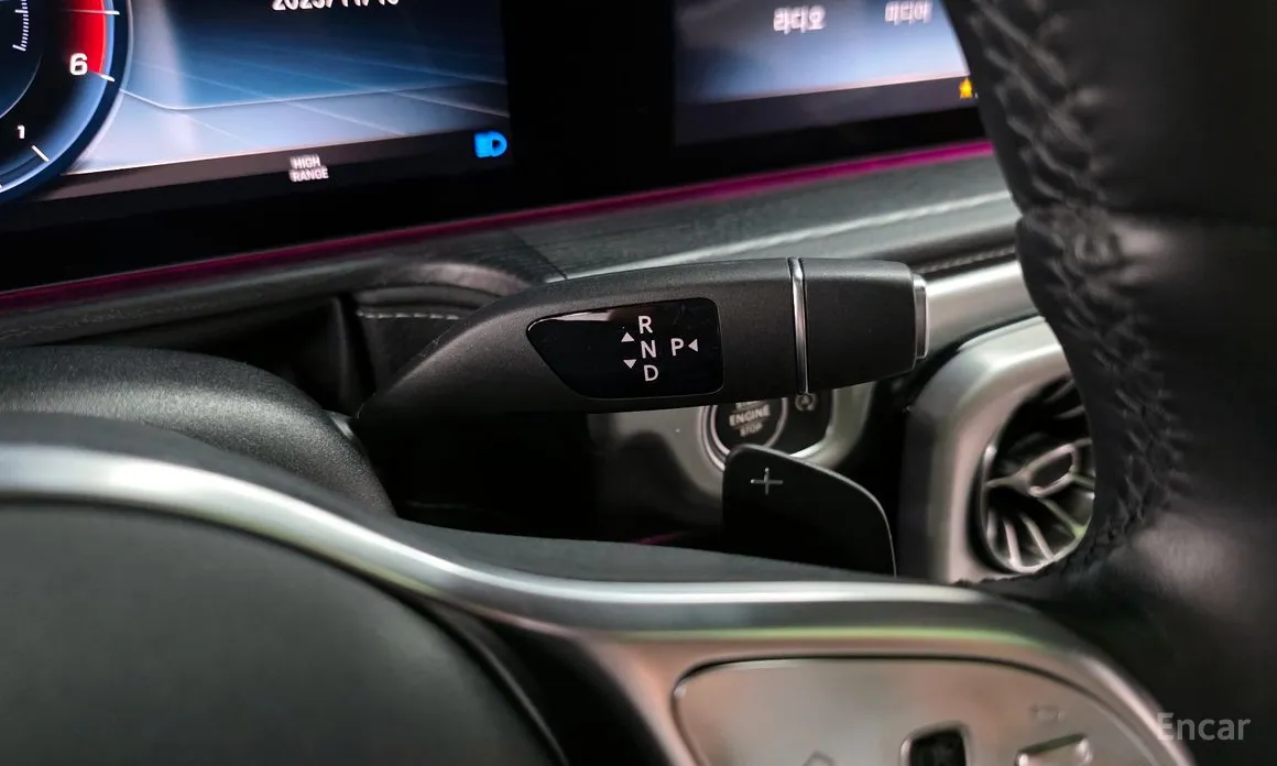 Фото 9 - Mercedes-Benz G-Class