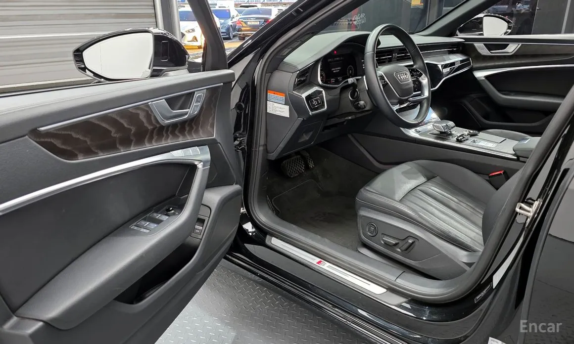 Фото 11 - Audi A6