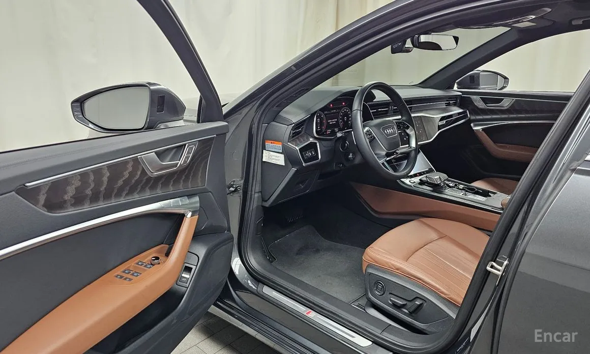 Фото 10 - Audi A6