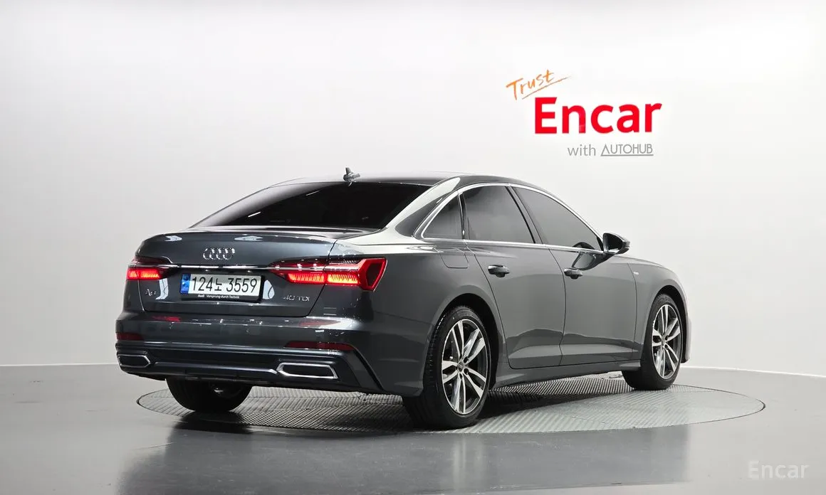 Фото 2 - Audi A6